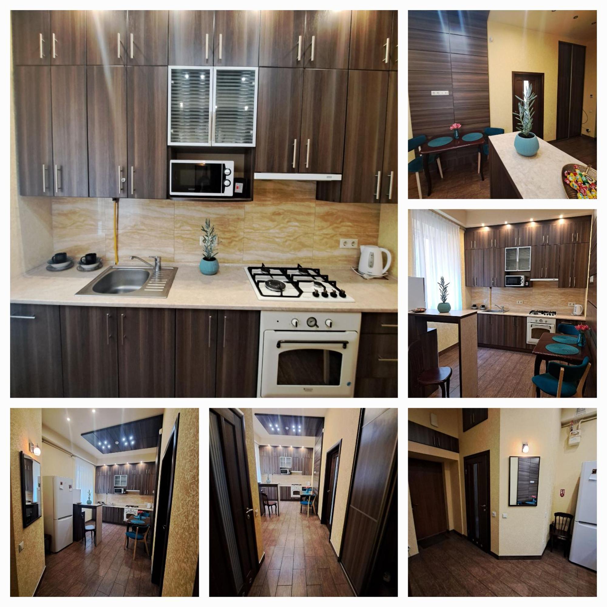 Apartment двокімнатна у центрі міста з двориком